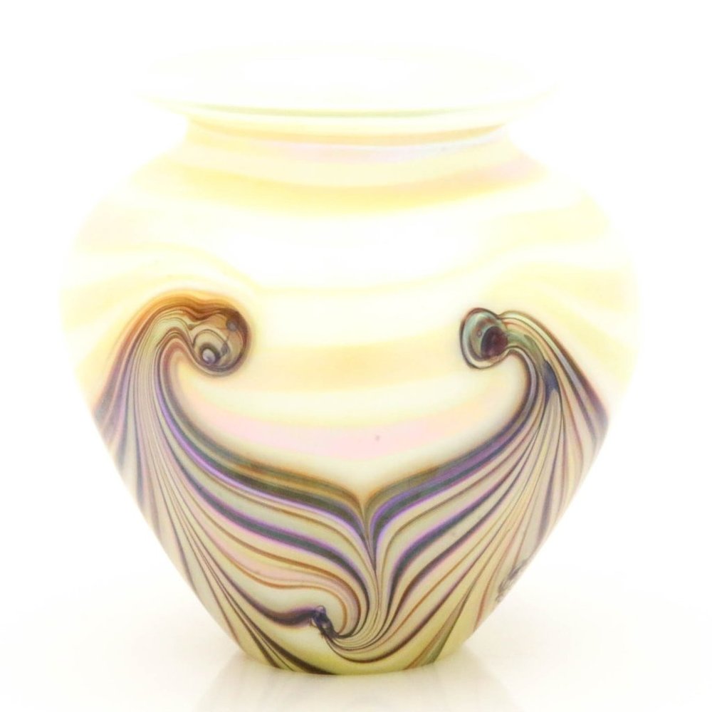 Robert Eickholt Iridescent Art Glass Vase